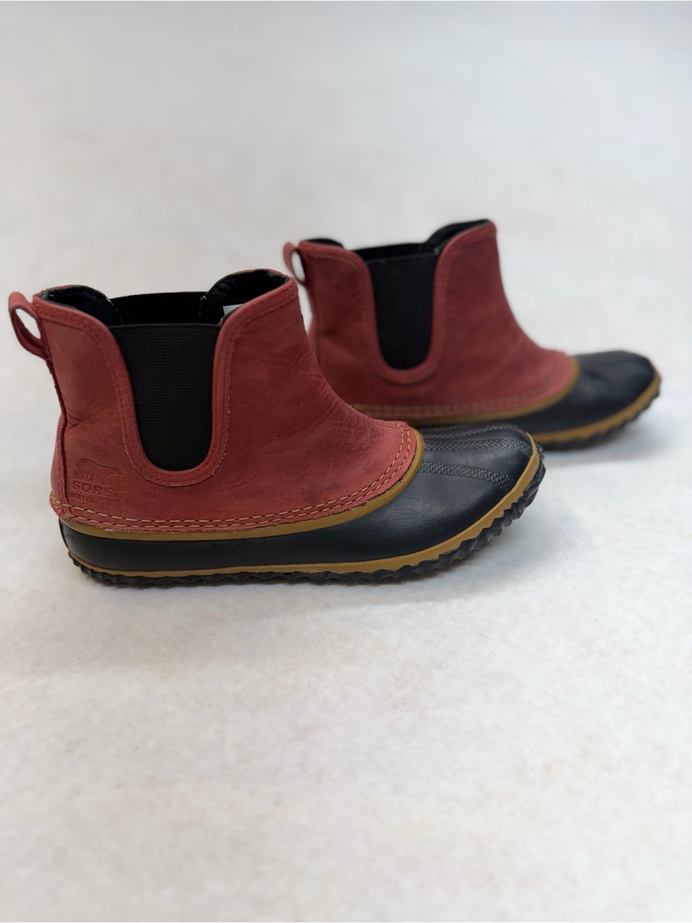 Sorel Women’s Out 'N About Red & Black Chelsea Rain Boots
